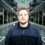 Startseite | Krisenmanagement Männlicher experte für krisenmanagement in deutschland